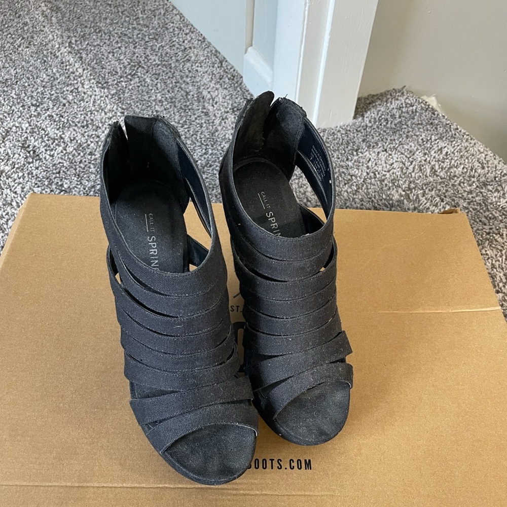 Black wedge sandals